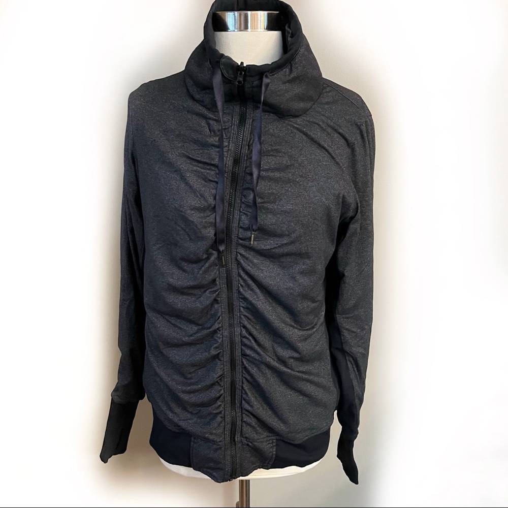 LULULEMON reversible cool down zip up jacket size 8 - Picture 3 of 6